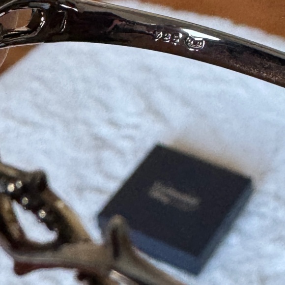 Enchanted Disney Evil Queen Villains Maleficent Twist Bracelet - Picture 6 of 8